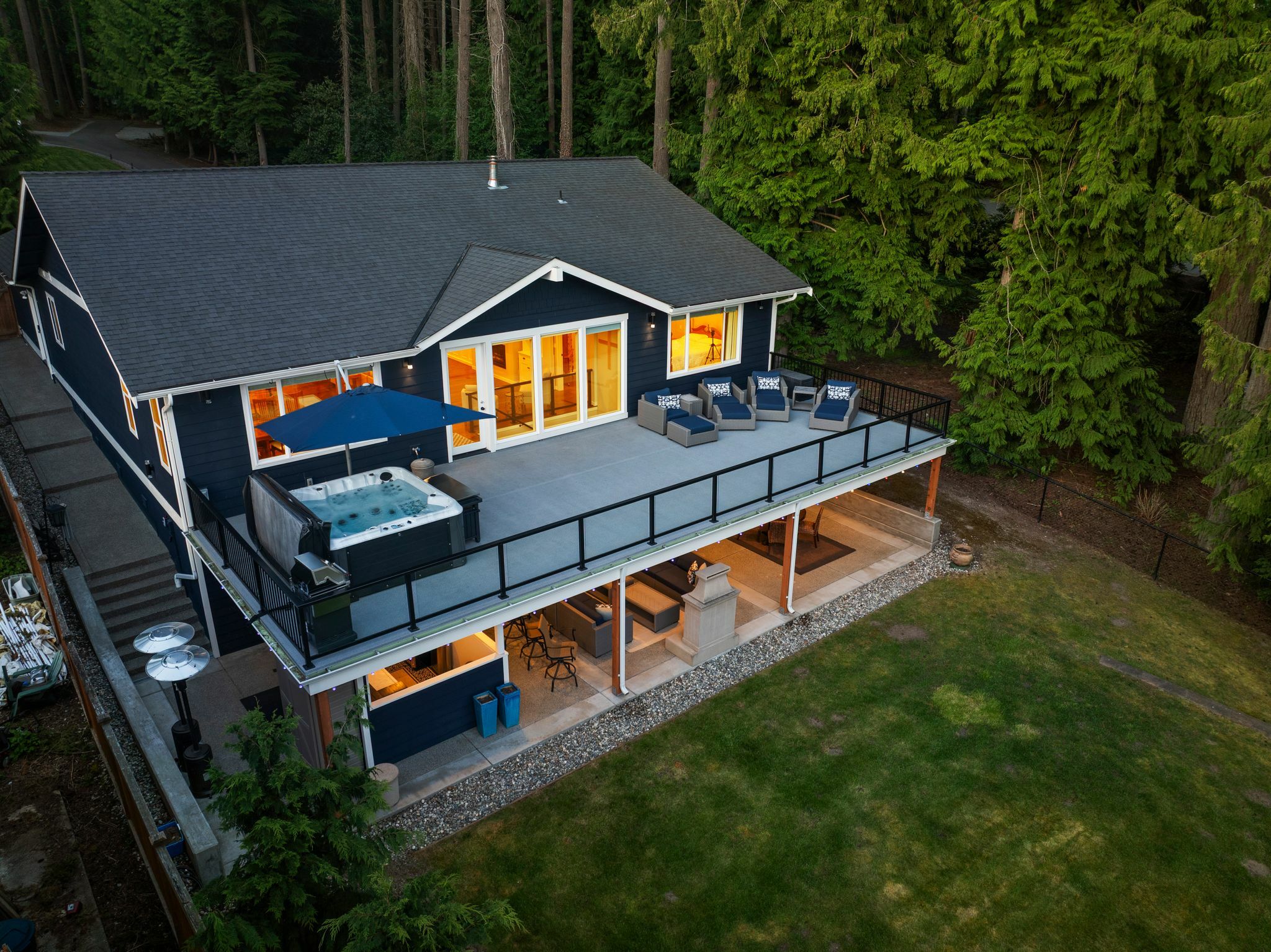 Property Photo: 15430 Lakeview Avenue WA 98292