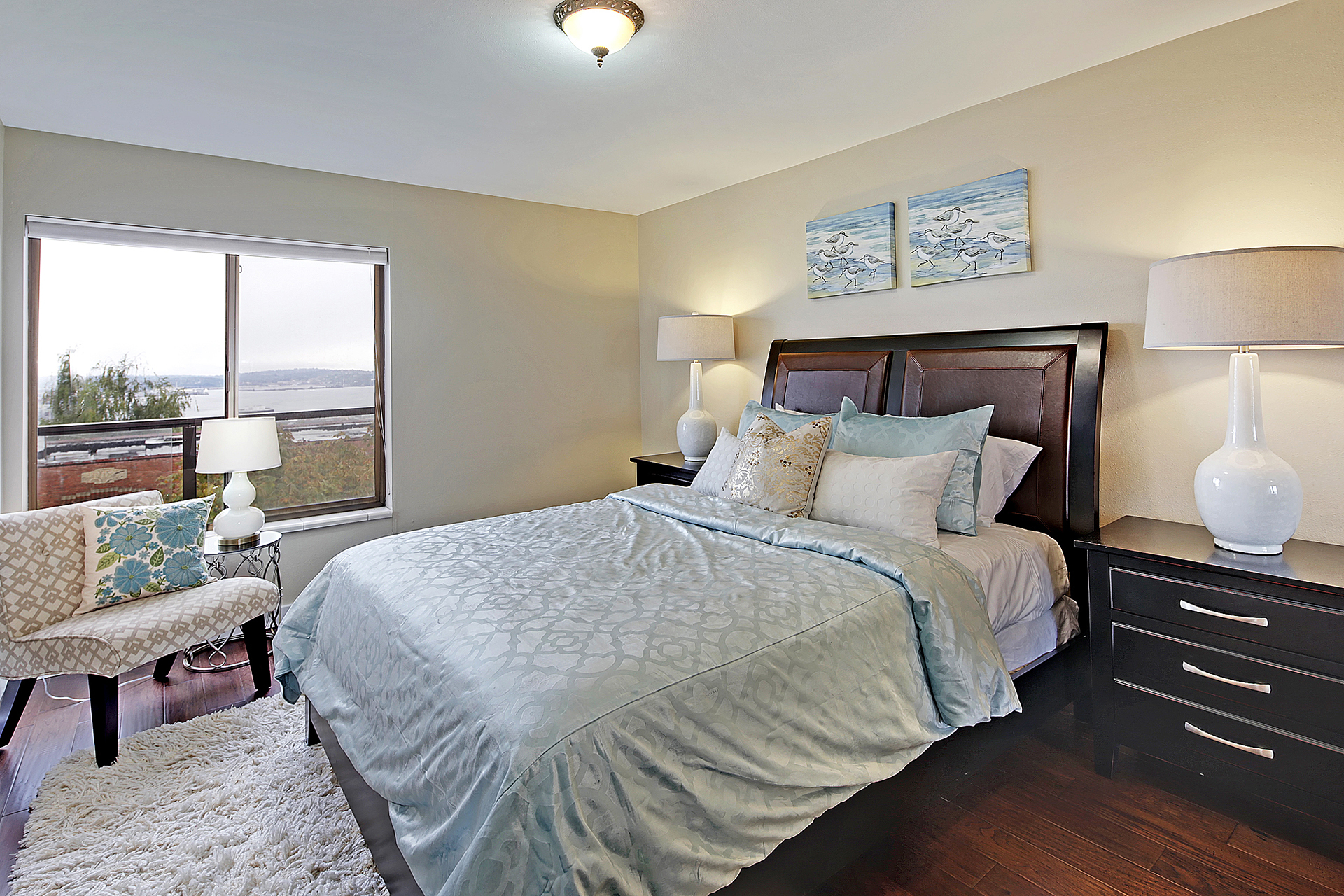 Property Photo: Master bedroom 100 Ward St 204  WA 98109 