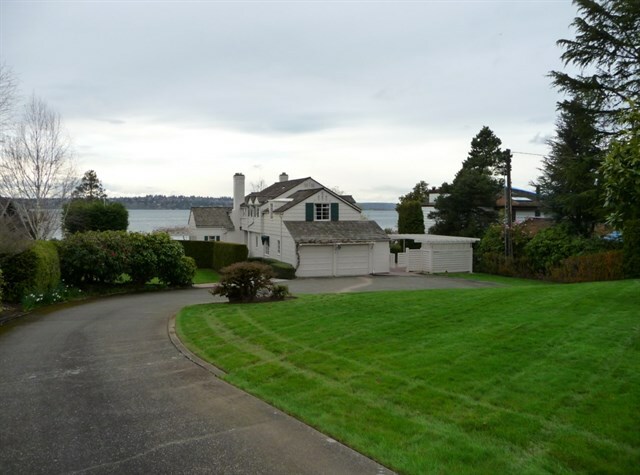 4415 91st Ave NE  Yarrow Point WA 98004 photo