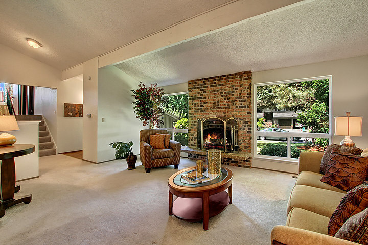 Property Photo: Living room 14616 106th Ave NE  WA 98011 