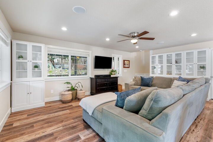 Property Photo:  92 Rancho Del Oro  WA 98648 