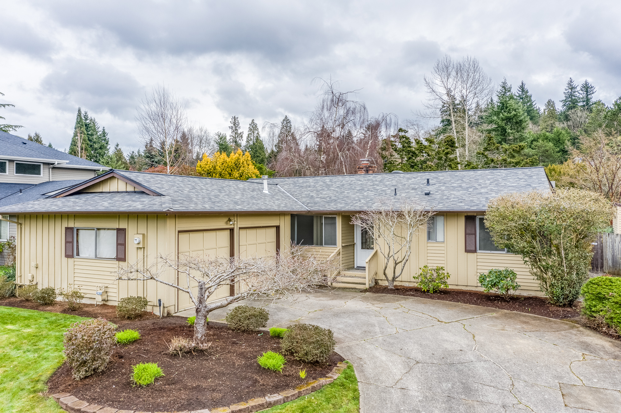 Property Photo: 11818 103rd Ave NE WA 98034