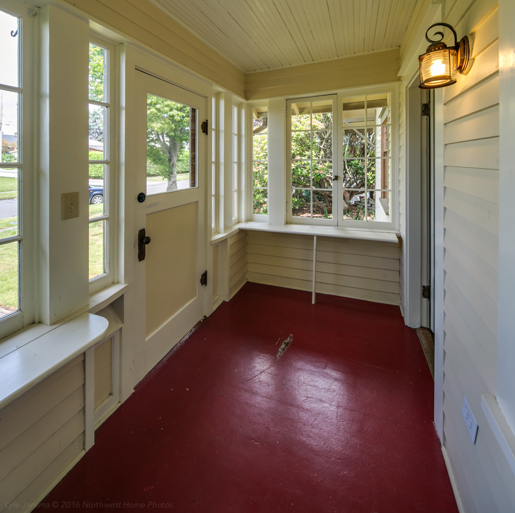 Property Photo: Sunroom 2736 Sunset Dr  WA 98225 