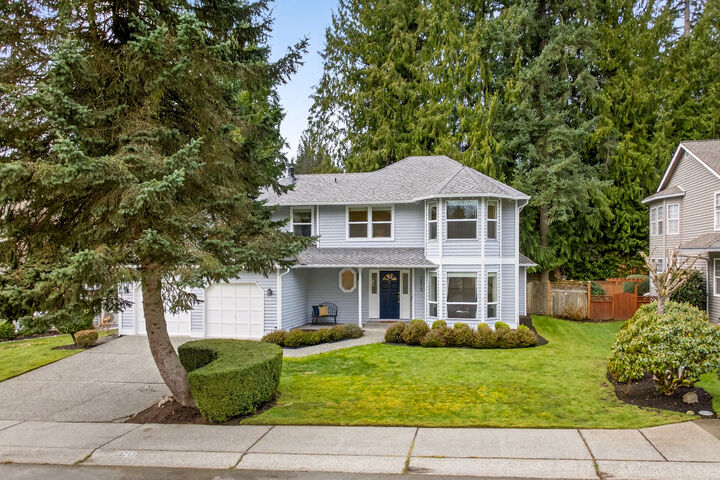 Property Photo:  13713  176th Avenue NE  WA 98052 