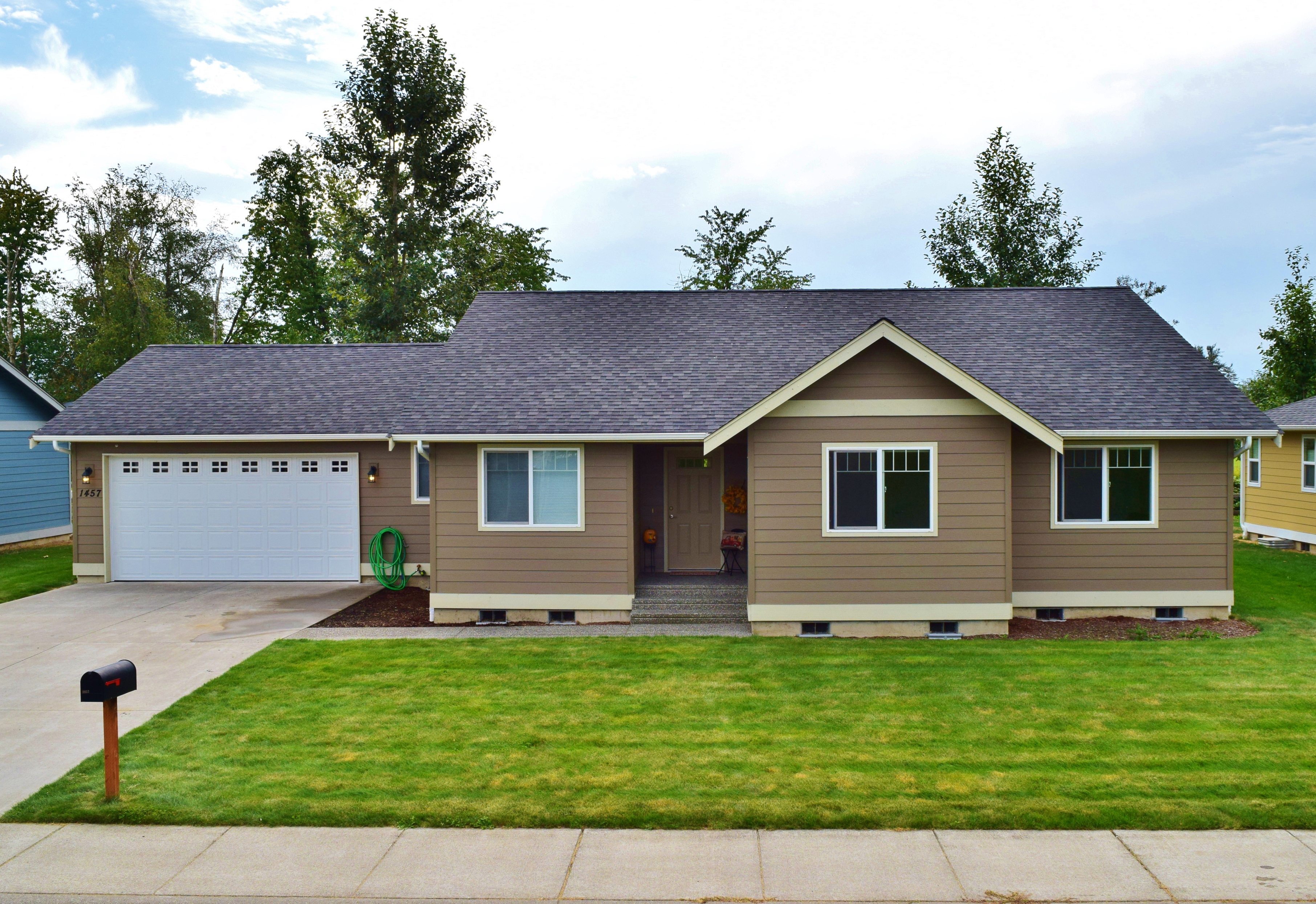 Property Photo: Exterior Views 1457 Boon Ave WA 98295