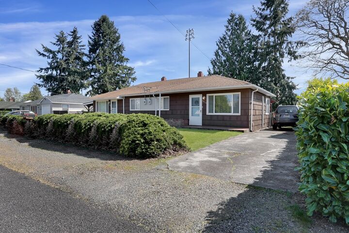 Property Photo: 6012 Wildaire Rd SW WA 98499