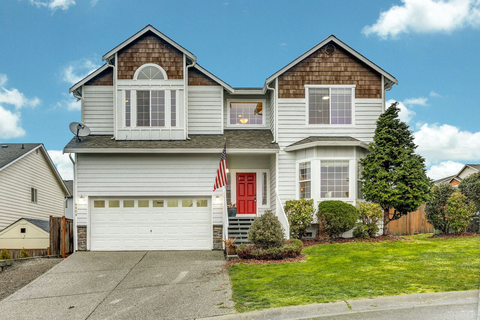 Property Photo:  6809 37th Street NE  WA 98270 