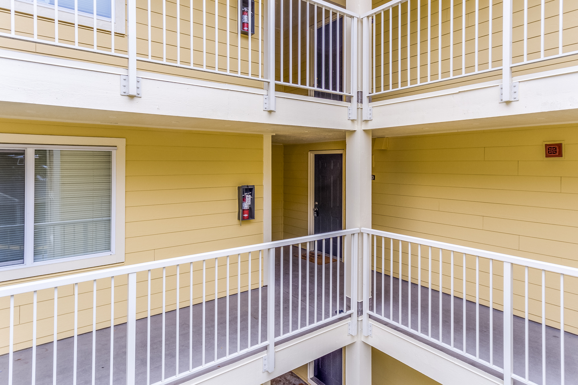 Property Photo:  7380 West Lake Sammamish Pkwy NE 2-205  WA 98052 