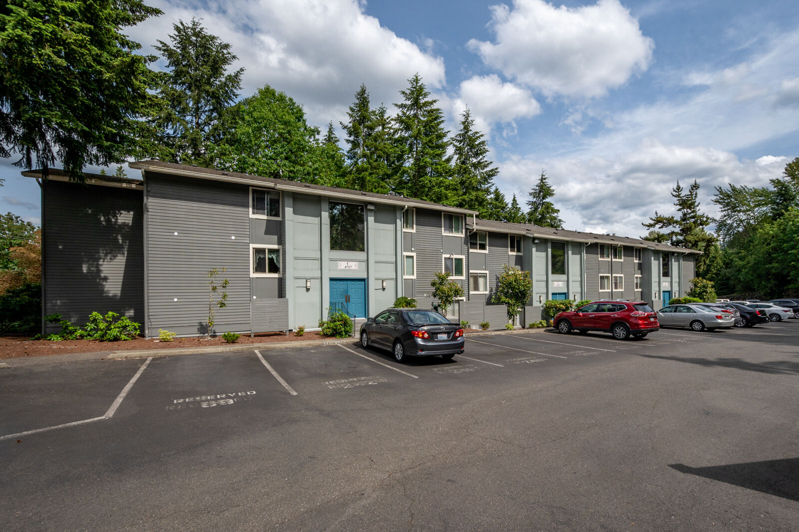 Property Photo: Exterior 4717 W Lake Sammamish Parkway SE C206 WA 98027