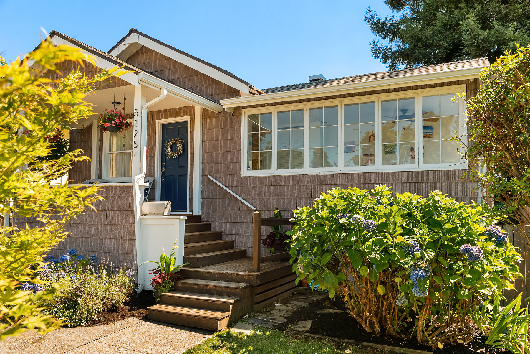 Property Photo: 5125 S Garden Street WA 98118