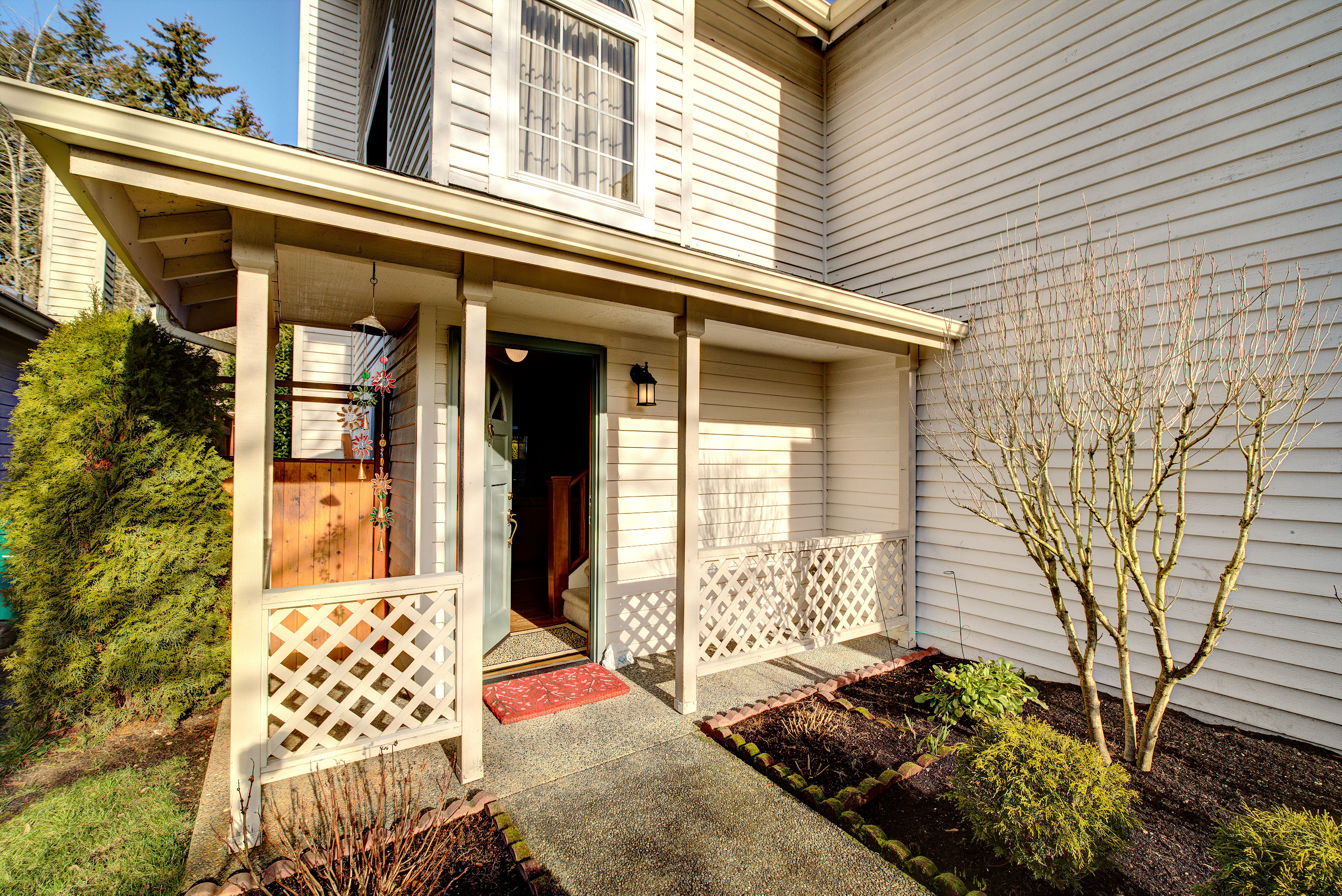 Property Photo:  18218 NE 92nd St  WA 98052 